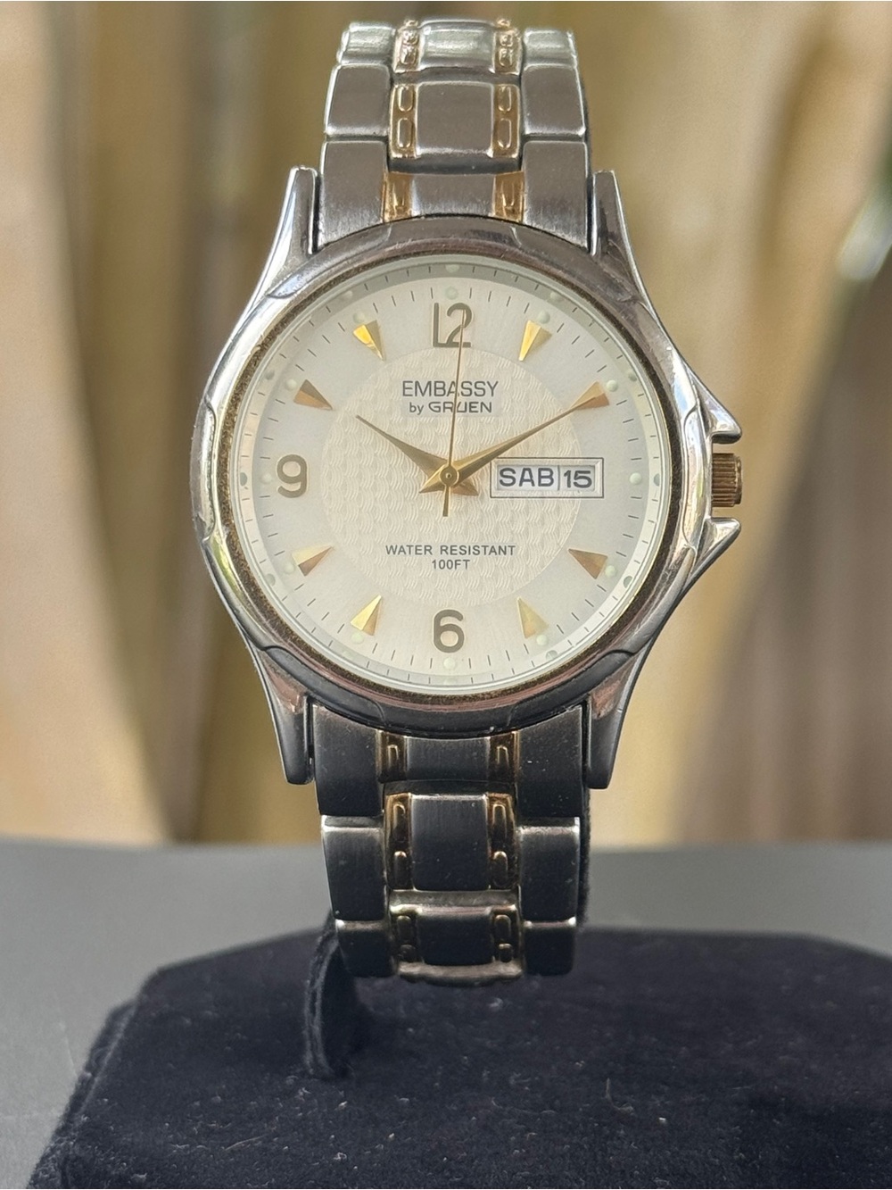 Gruen Embassy Men’s Quartz Day-Date Two-Tone Original Bracelet Cream Dial 40mm